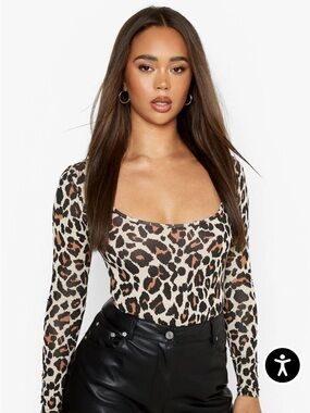 Leopard Scoop Neck Long Sleeve Top - Beige/Black